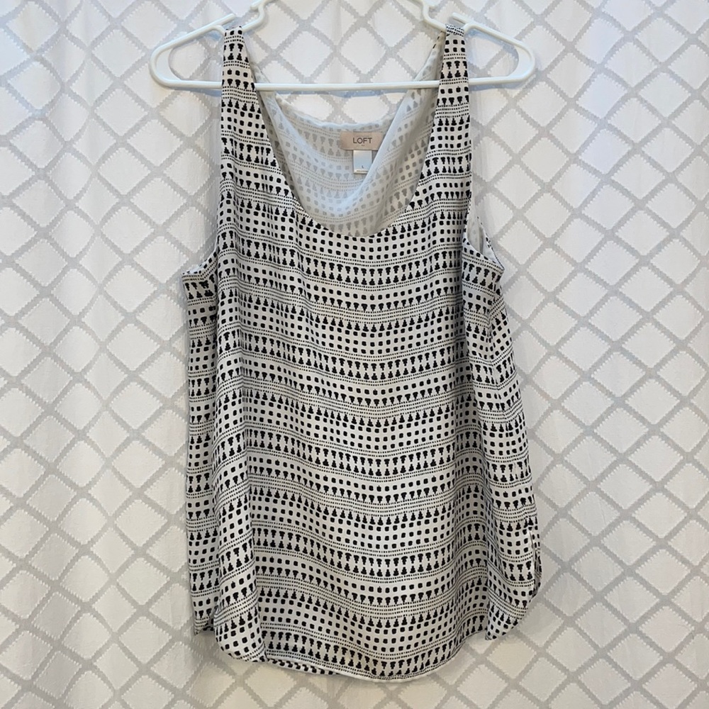Loft Sleeveless Top Size Large